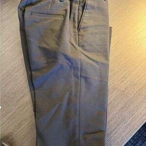 RW&CO. Women’s slim leg dress pants